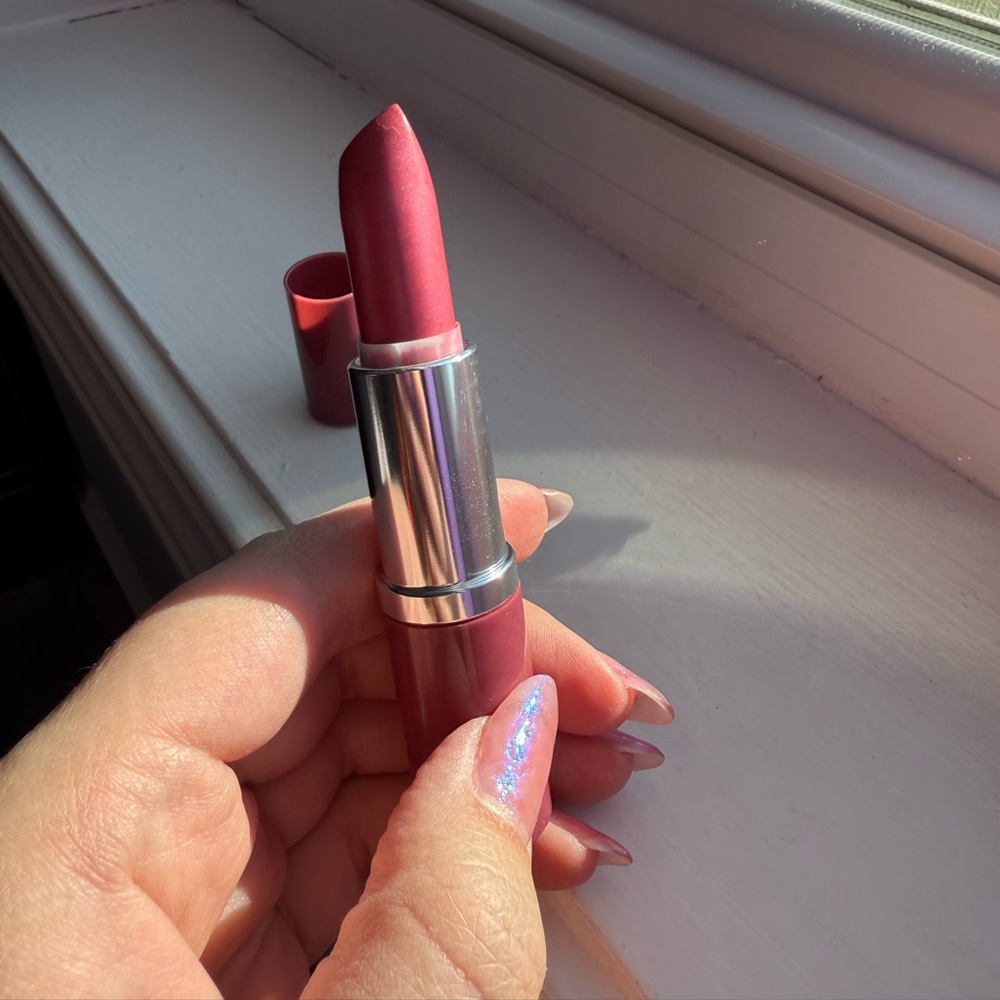 Love Pop Clinique Lipstick